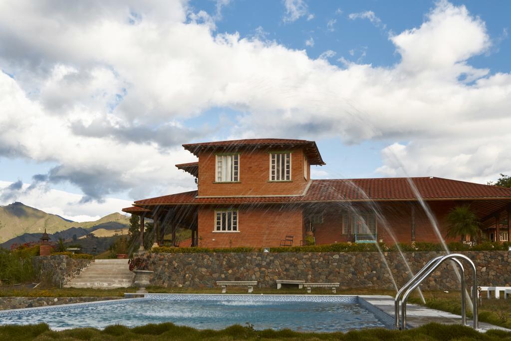Villa Beatriz Lodge Vilcabamba Extérieur photo