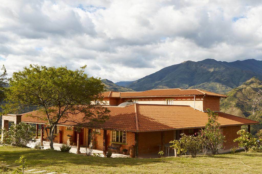 Villa Beatriz Lodge Vilcabamba Extérieur photo