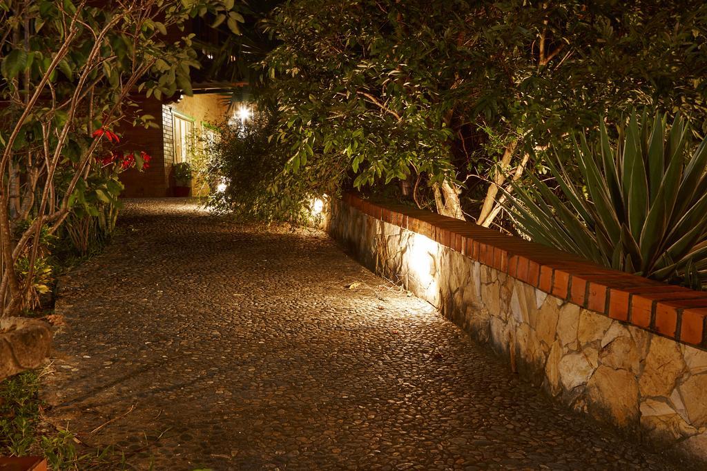 Villa Beatriz Lodge Vilcabamba Extérieur photo