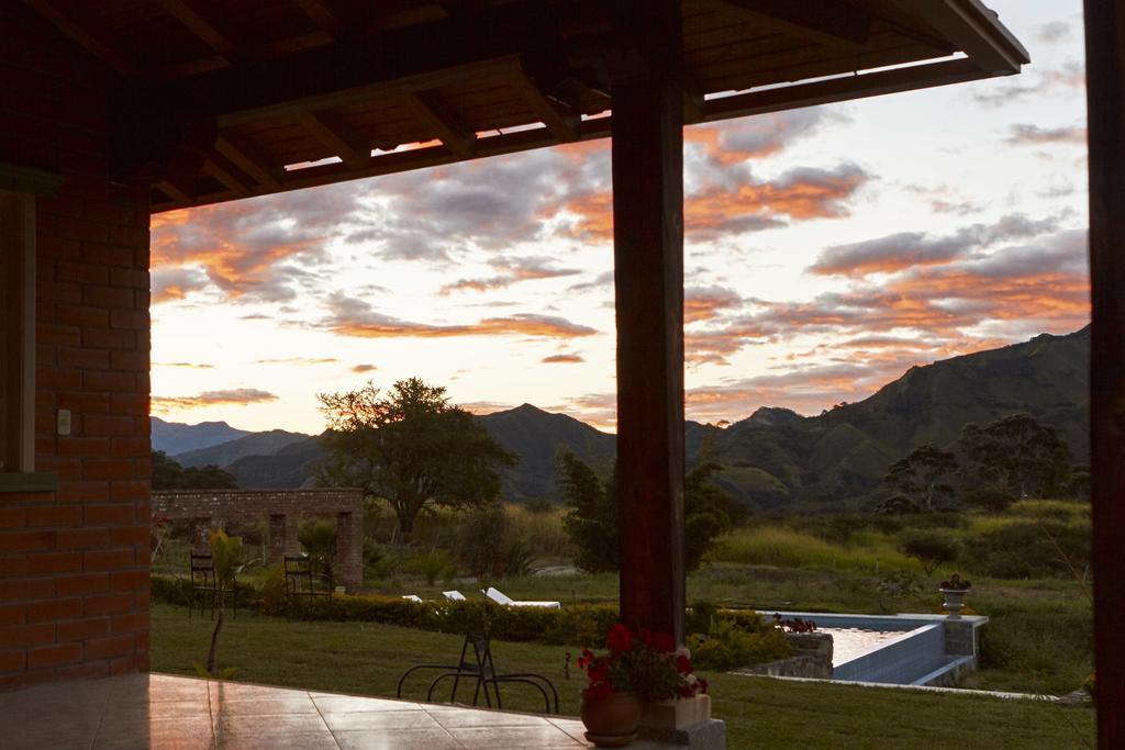 Villa Beatriz Lodge Vilcabamba Extérieur photo